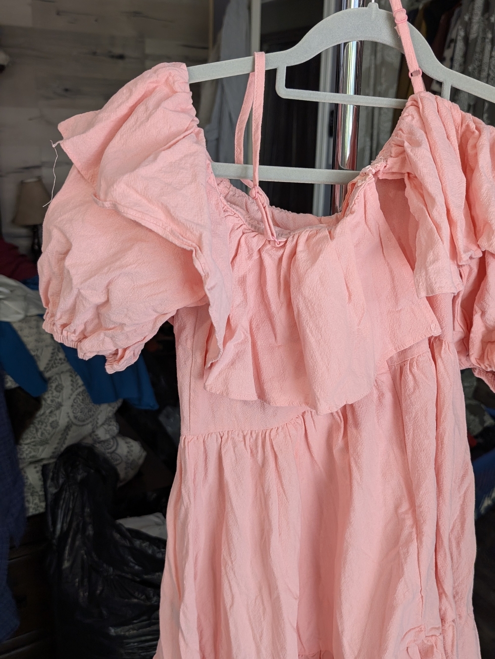 Ladies Pink Ruffle Off-Shoulder Dress - Picture 4 of 7
